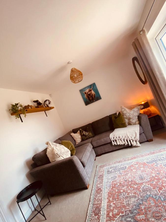 The Belfry 3 Bedrooms 2 Bathrooms Contractors & Family Higham Ferrers Luaran gambar